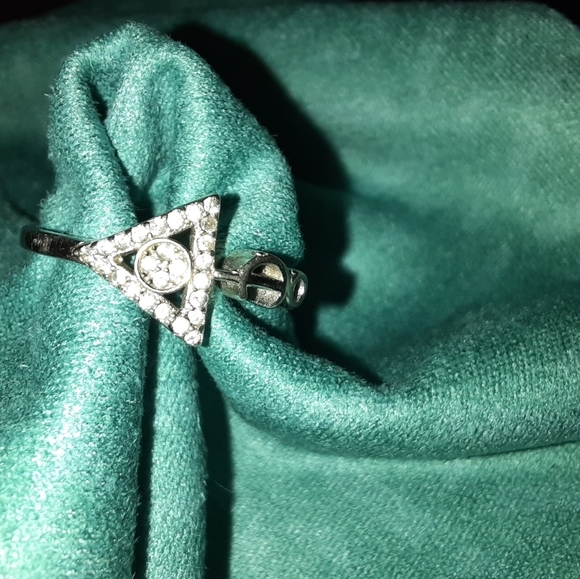 925 Silver Traingle and Moon Ring - Picture 1 of 4